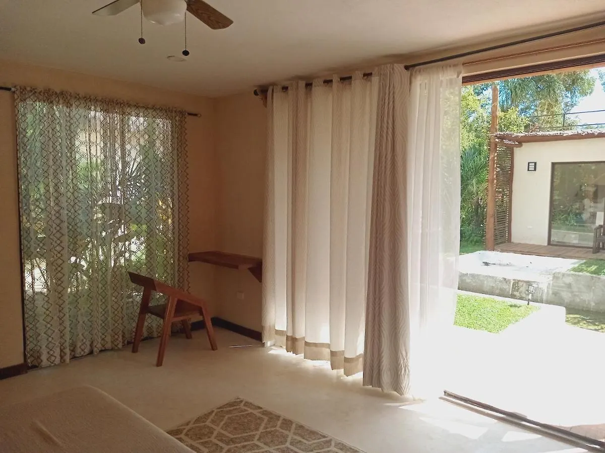 Villa Ahal, Chemuyil Mexico