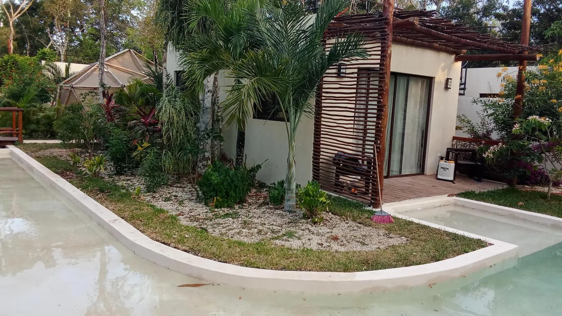 Villa Ahal, Chemuyil 0*,