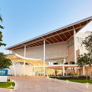 4* Hotel Fairfield & By Marriott Cancun Airport