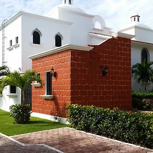Hibiscus Bed and breakfast Playa del Carmen